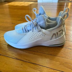 Nike Bella Air Max TR 3 Training Shoes 6.5